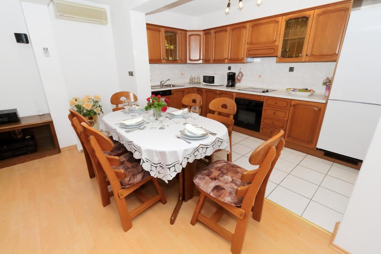 Apartman Nika - Marija Макарска Экстерьер фото